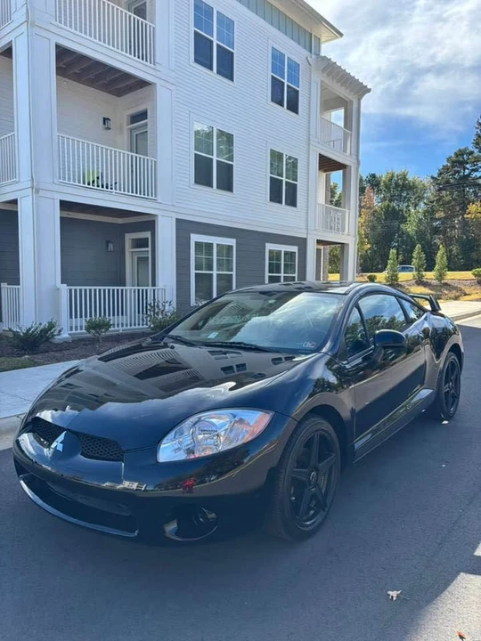 2008 Mitsubishi Eclipse 4th Gen - Image 2 of 15