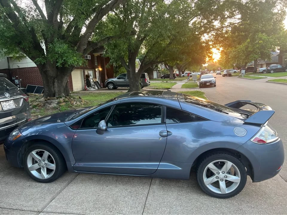 2008 Mitsubishi Eclipse 4th Gen - Image 2 of 2