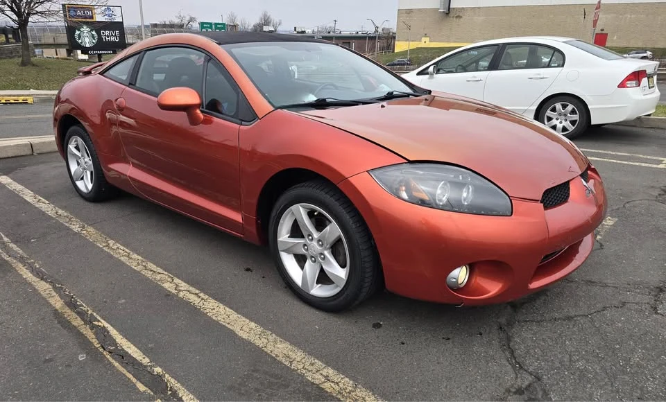 2008 Mitsubishi Eclipse 4th Gen - Image 2 of 10