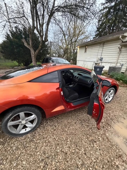 2008 Mitsubishi Eclipse 4th Gen - Image 3 of 10