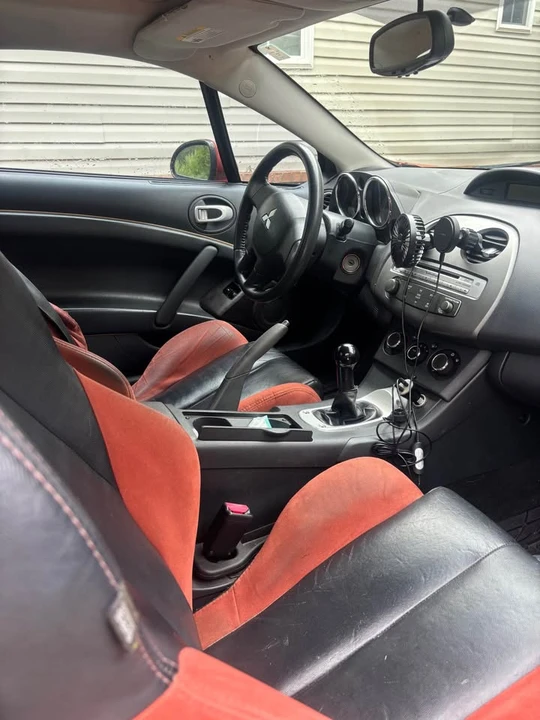 2008 Mitsubishi Eclipse 4th Gen - Image 4 of 6