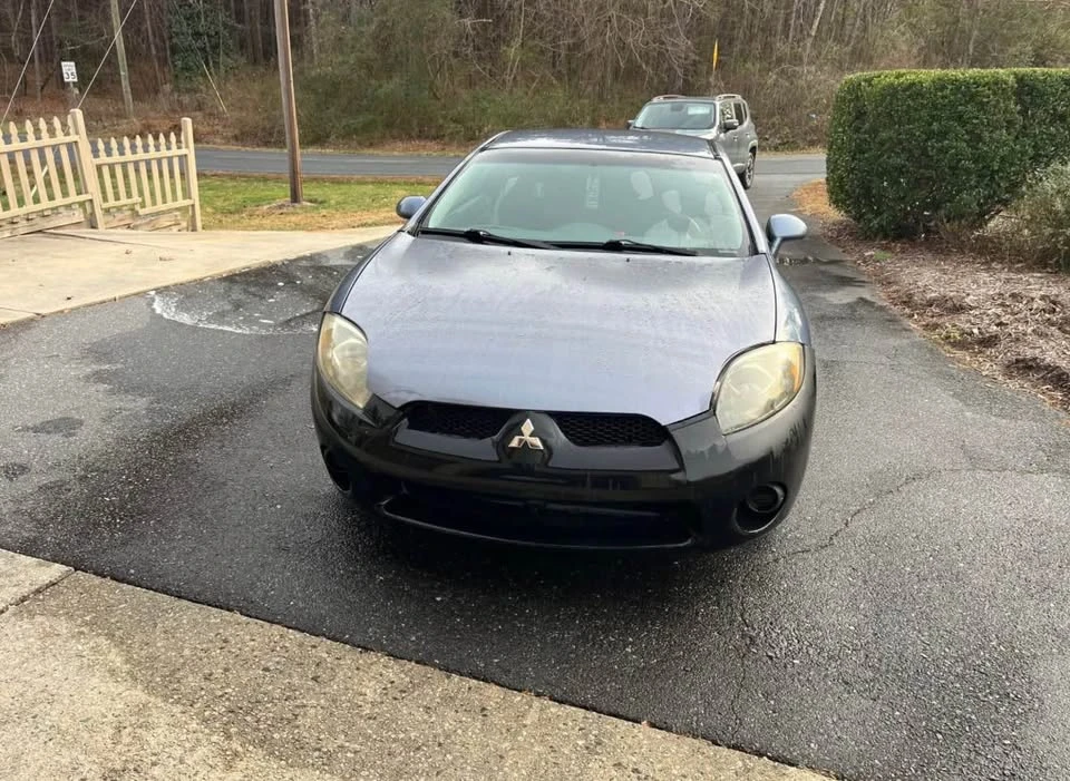 2008 Mitsubishi Eclipse 4th Gen - Image 2 of 8
