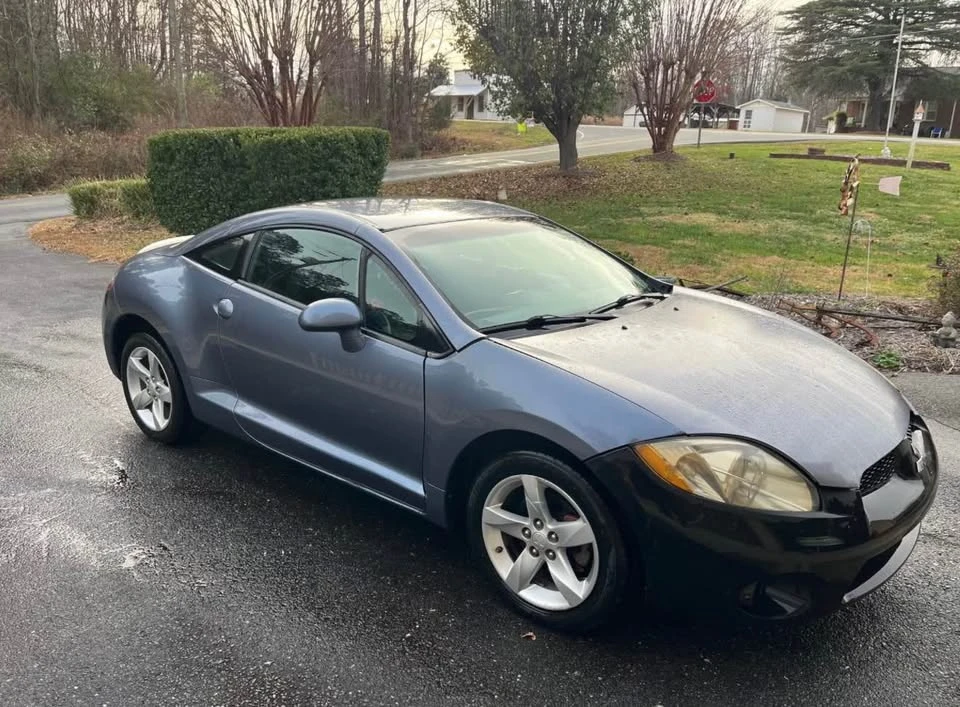 2008 Mitsubishi Eclipse 4th Gen - Image 3 of 8