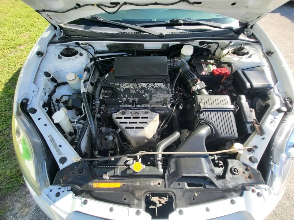 2008 Mitsubishi Eclipse 4th Gen - Image 13 of 15