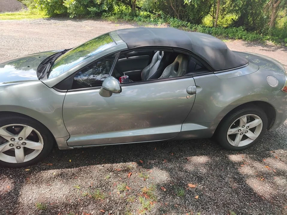 2008 Mitsubishi Eclipse 4th Gen - Image 4 of 9