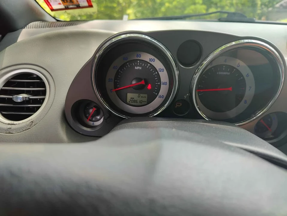 2008 Mitsubishi Eclipse 4th Gen - Image 8 of 9