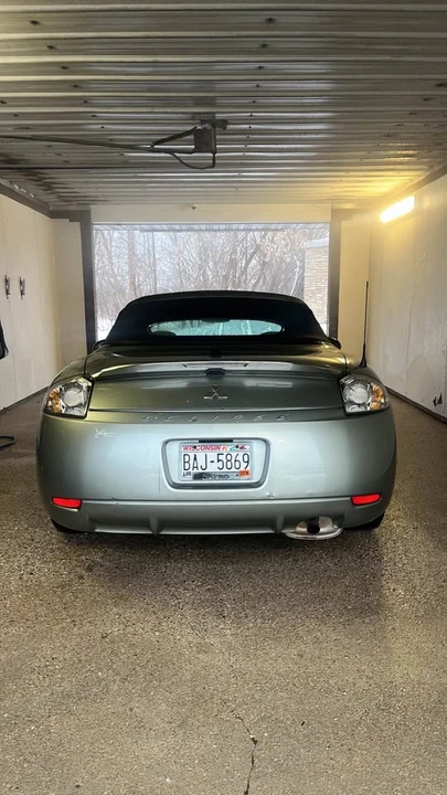 2008 Mitsubishi Eclipse 4th Gen - Image 2 of 3