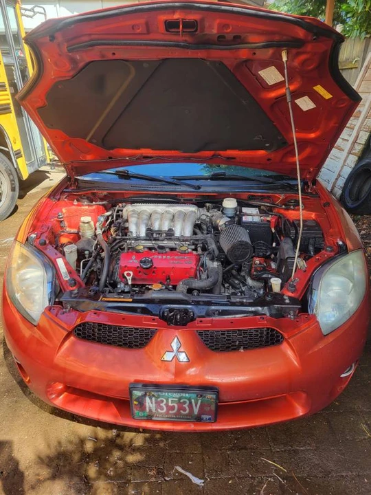 2008 Mitsubishi Eclipse 4th Gen - Image 2 of 10