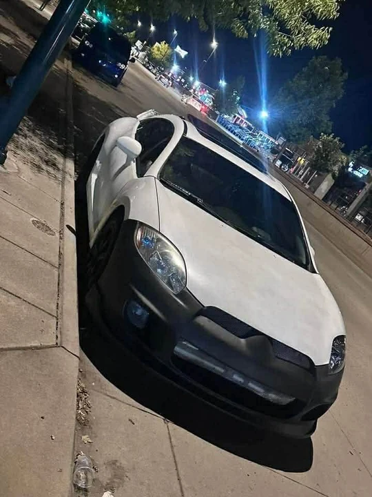 2008 Mitsubishi Eclipse - Image 3 of 5