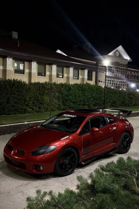 2008 Mitsubishi Eclipse 4th Gen - Image 4 of 9