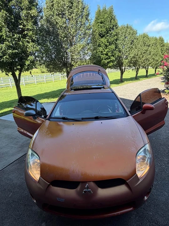 2008 Mitsubishi Eclipse 4th Gen - Image 3 of 11