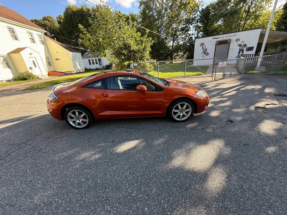 2008 Mitsubishi Eclipse - Image 11 of 12