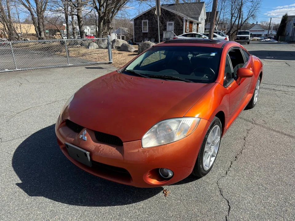 2008 Mitsubishi Eclipse - Image 2 of 12