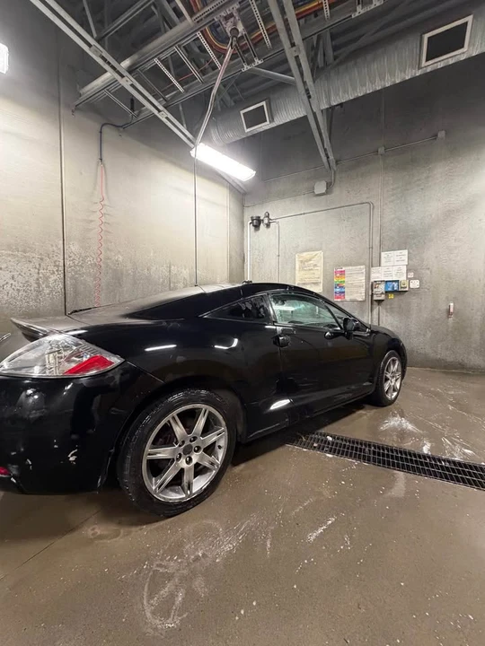2008 Mitsubishi Eclipse 4th Gen - Image 2 of 9