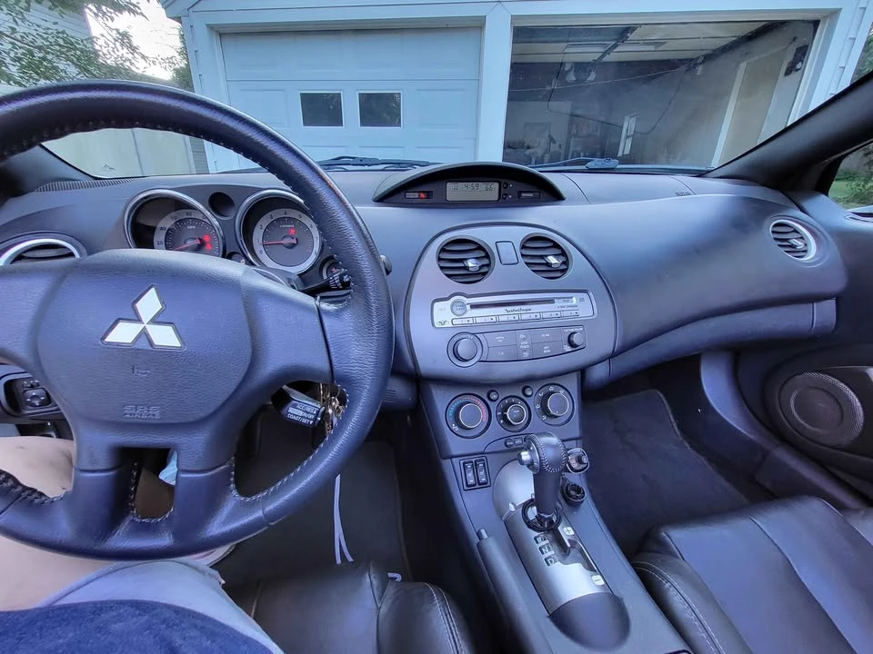 2008 Mitsubishi Eclipse 4th Gen - Image 4 of 10