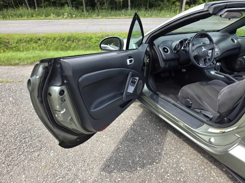2008 Mitsubishi Eclipse 4th Gen - Image 9 of 16