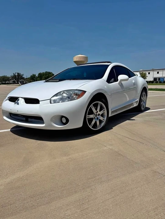 2008 Mitsubishi Eclipse 4th Gen - Image 5 of 11