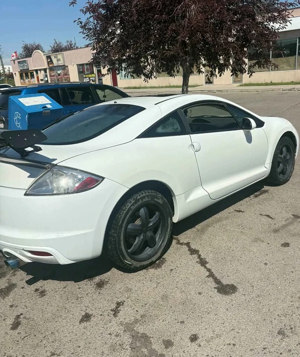2008 Mitsubishi Eclipse 4th Gen - Image 5 of 12