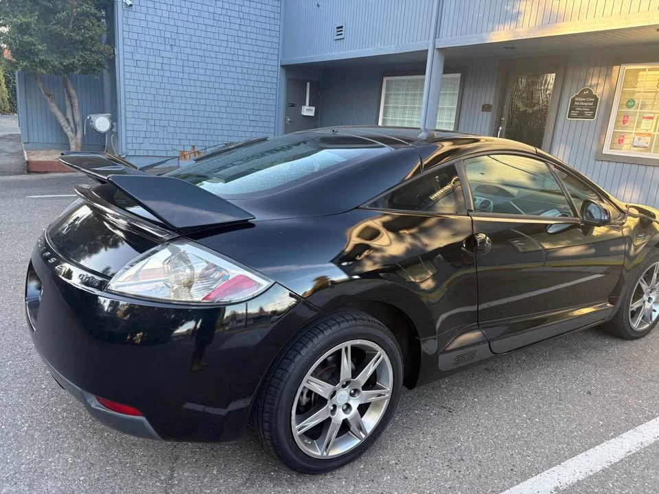 2008 Mitsubishi Eclipse 4th Gen - Image 2 of 12
