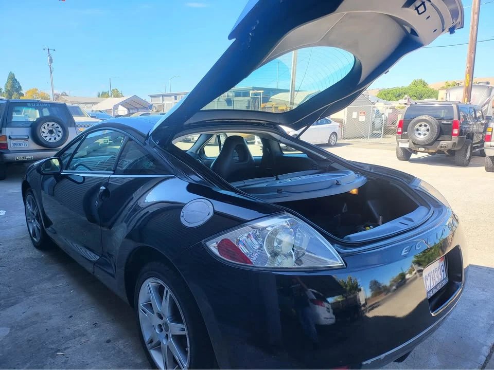 2008 Mitsubishi Eclipse 4th Gen - Image 9 of 12