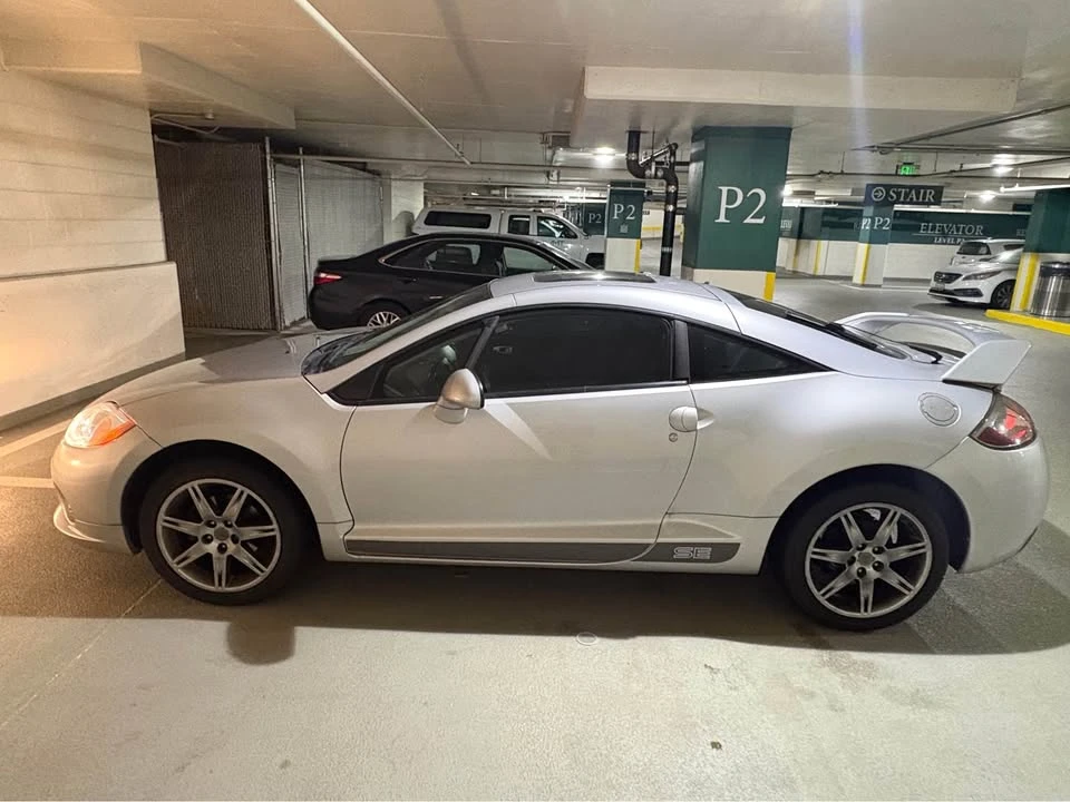 2008 Mitsubishi Eclipse 4th Gen - Image 2 of 13