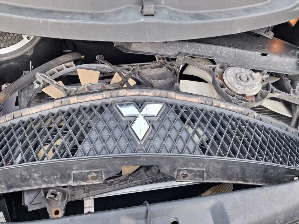 2008 Mitsubishi Eclipse 4th Gen - Image 11 of 19