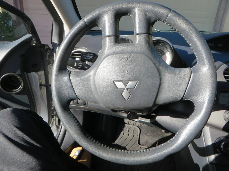 2008 Mitsubishi Eclipse 4th Gen - Image 11 of 15