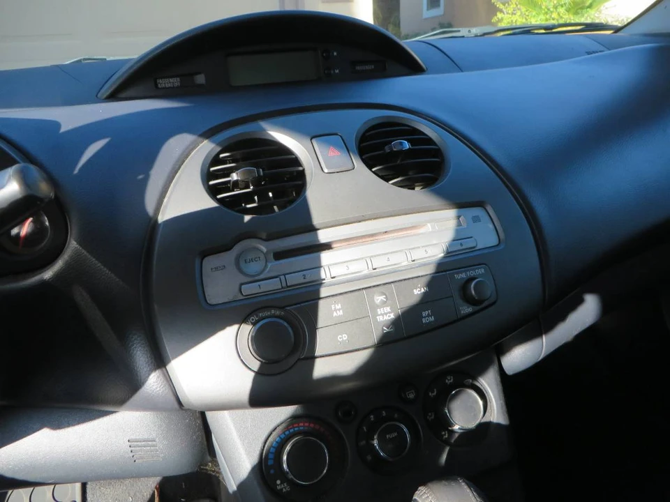 2008 Mitsubishi Eclipse 4th Gen - Image 10 of 15