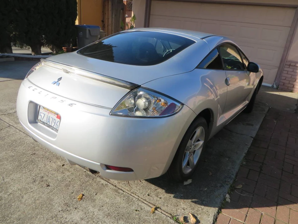 2008 Mitsubishi Eclipse 4th Gen - Image 4 of 15