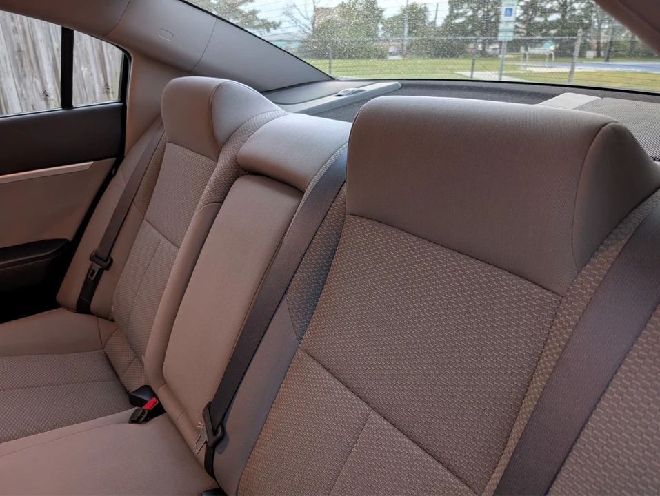 2008 Mitsubishi Galant 9th Gen - Image 13 of 16