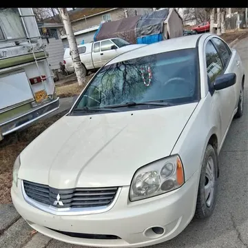 2008 Mitsubishi Galant ES Sedan 4D