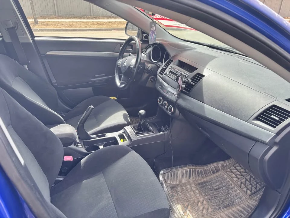 2008 Mitsubishi Lancer - Image 4 of 7