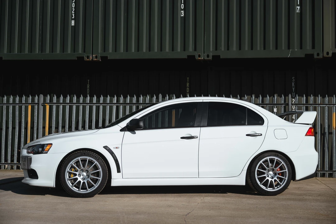 2008 Mitsubishi Lancer Evolution X 9th Gen - Image 13 of 31