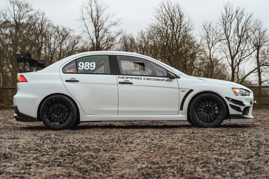 2008 Mitsubishi Lancer Evolution X 9th Gen - Image 17 of 31