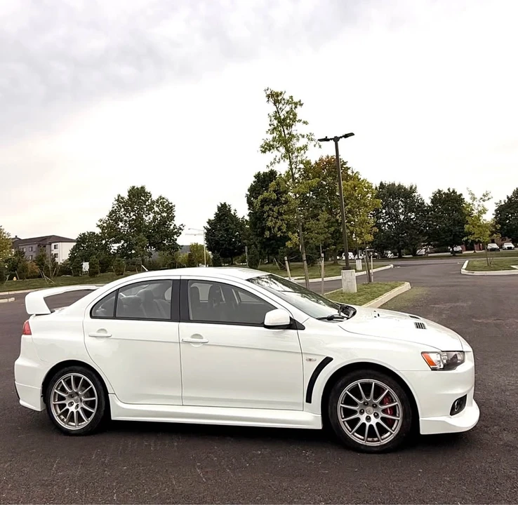 2008 Mitsubishi Lancer Evolution X 9th Gen - Image 9 of 15