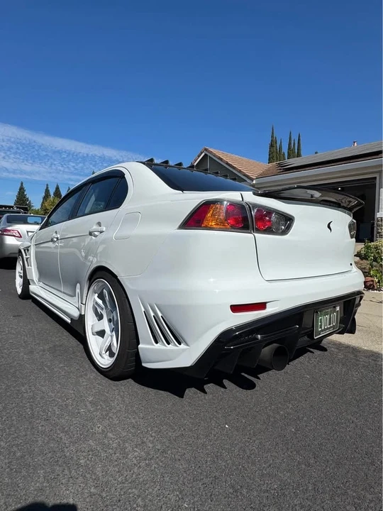 2008 Mitsubishi Lancer Evolution X 9th Gen - Image 3 of 10