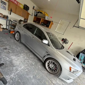 2008 Mitsubishi Lancer Evolution GSR Sedan 4D