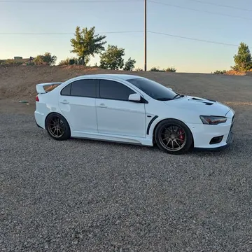 2008 Mitsubishi Lancer Evolution GSR Sedan 4D
