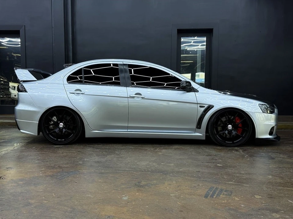 2008 Mitsubishi Lancer Evolution X 9th Gen - Image 10 of 12