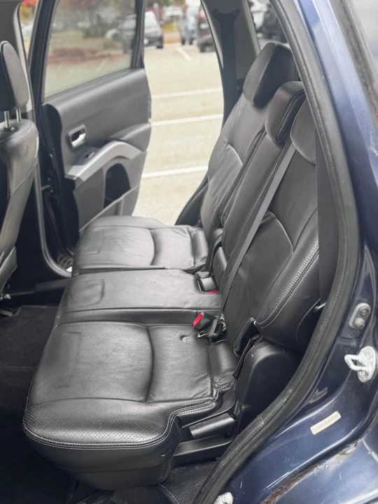 2008 Mitsubishi Outlander - Image 12 of 12