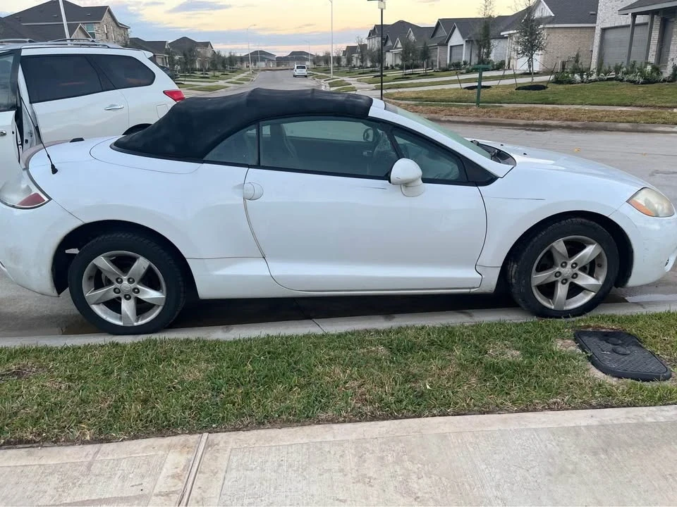 2008 Mitsubishi Eclipse 4th Gen - Image 4 of 10