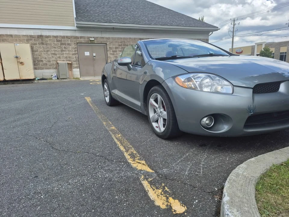 2008 Mitsubishi Eclipse 4th Gen - Image 2 of 11