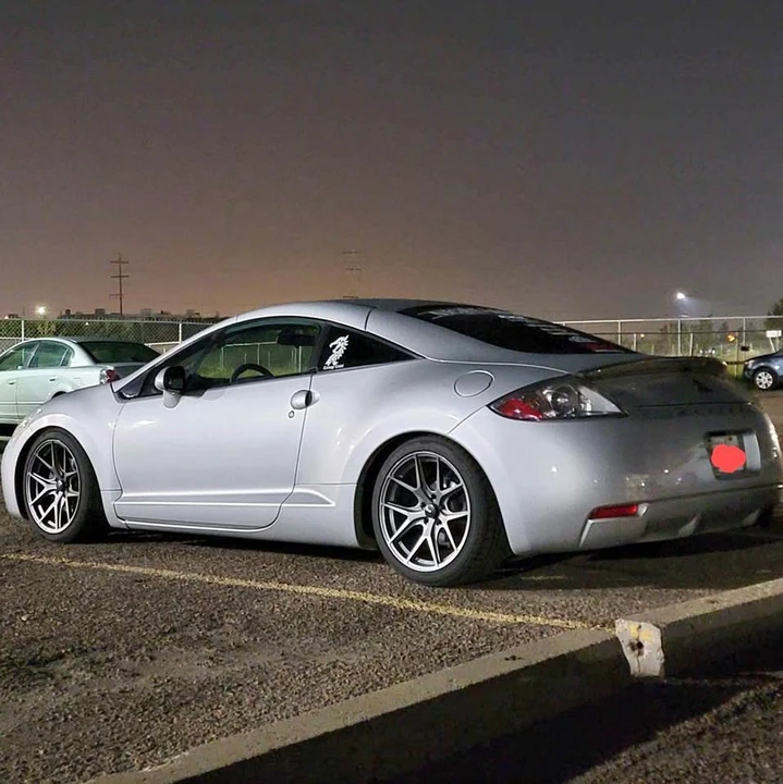 2008 Mitsubishi Eclipse 4th Gen - Image 2 of 11