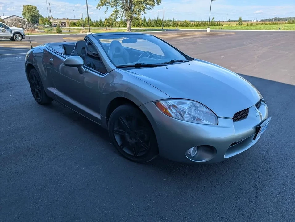 2008 Mitsubishi Eclipse 3rd Gen - Image 3 of 6