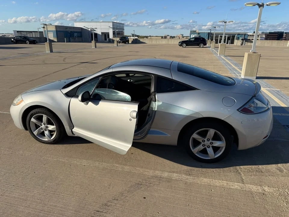 2008 Mitsubishi Eclipse 4th Gen - Image 3 of 15