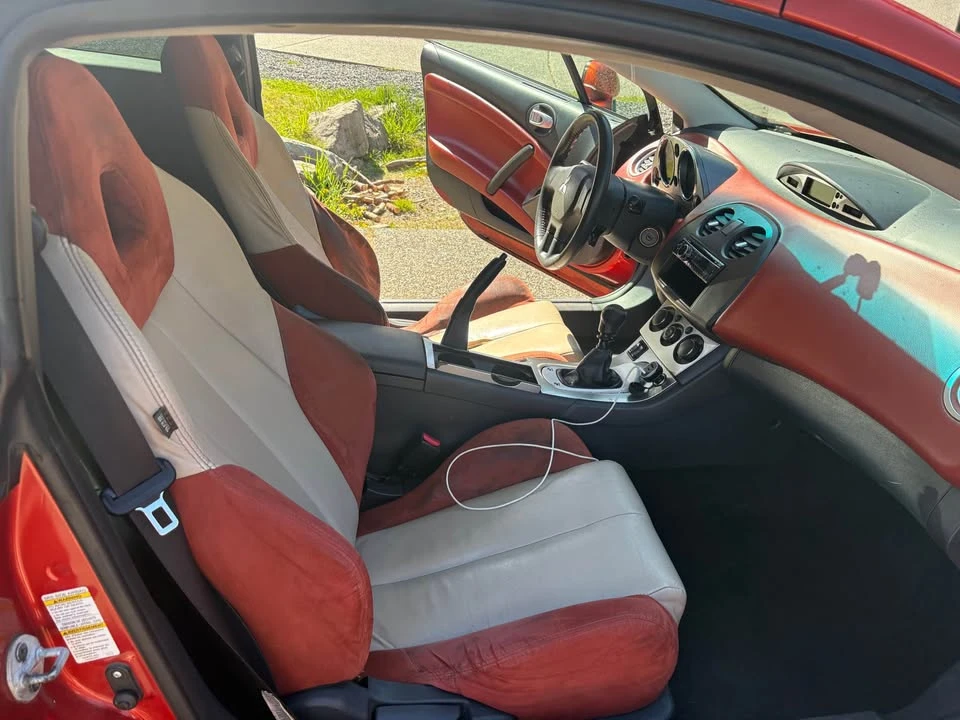 2008 Mitsubishi Eclipse 4th Gen - Image 9 of 12