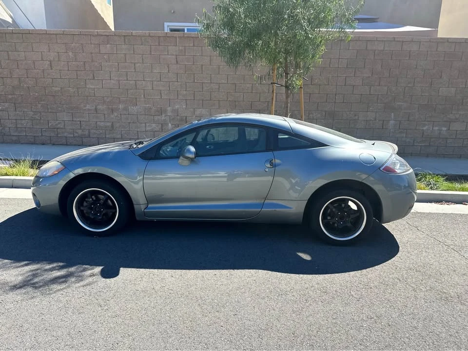 2008 Mitsubishi Eclipse 3rd Gen - Image 2 of 5