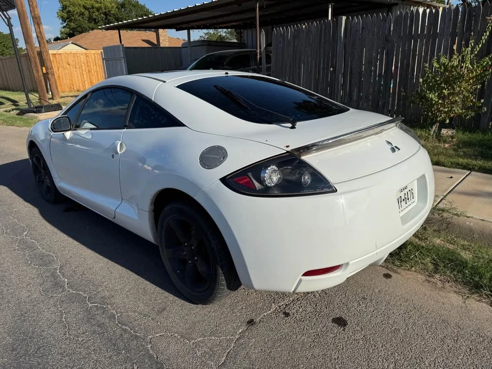 2008 Mitsubishi Eclipse 3rd Gen - Image 3 of 10