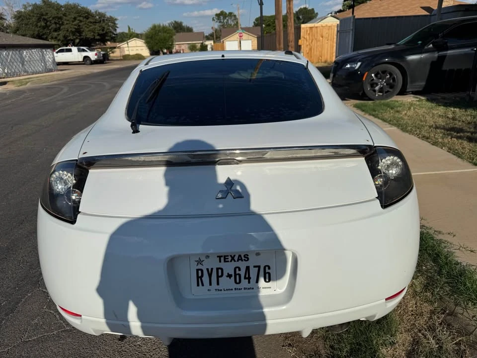 2008 Mitsubishi Eclipse 3rd Gen - Image 4 of 10