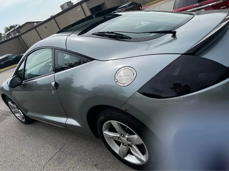 2008 Mitsubishi Eclipse 4th Gen - Image 4 of 11